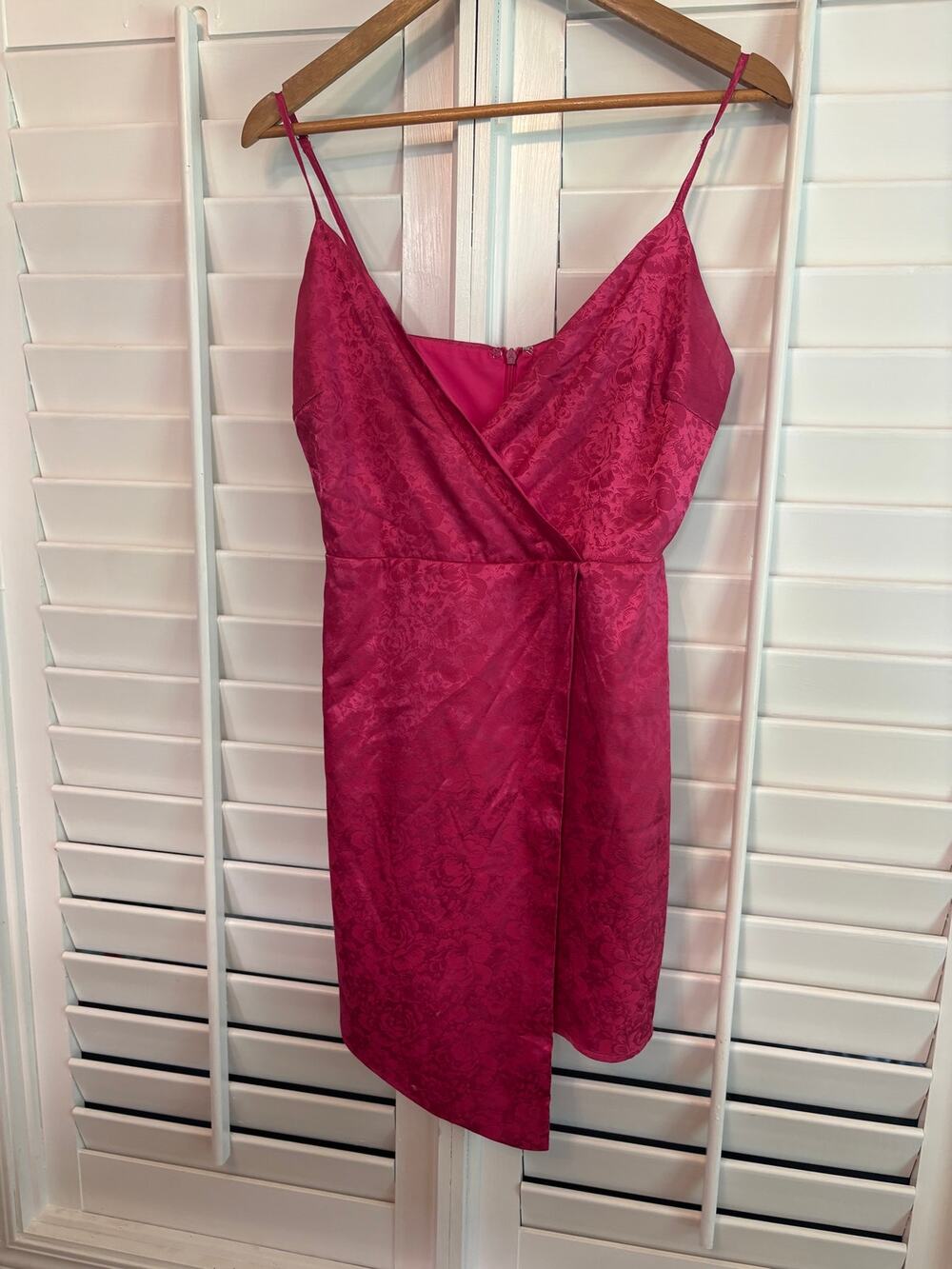 Lulu's Pink Dress Size Medium